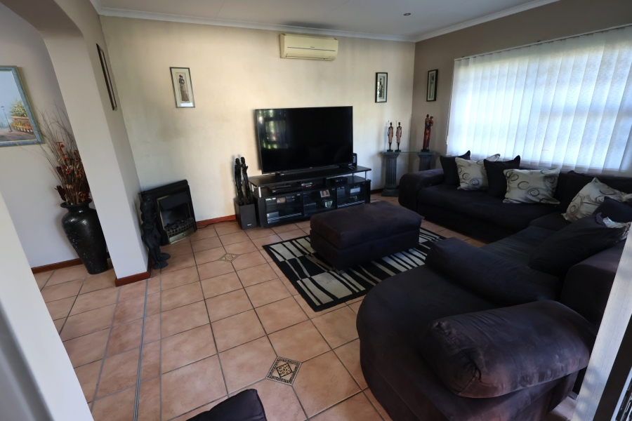 3 Bedroom Property for Sale in Beacon Bay Eastern Cape